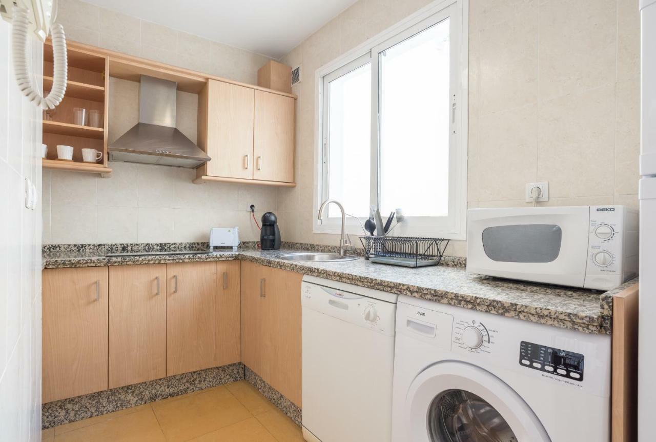 Apartamentos Tucan Малага Екстериор снимка