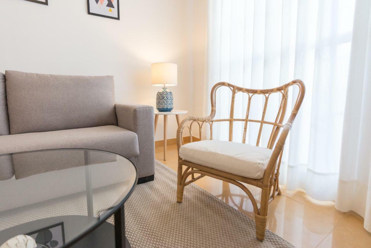 Apartamentos Tucan Малага Екстериор снимка