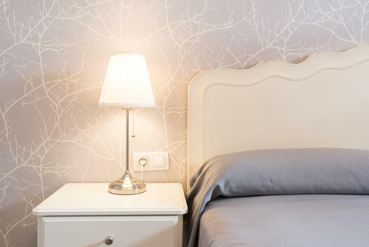 Apartamentos Tucan Малага Екстериор снимка