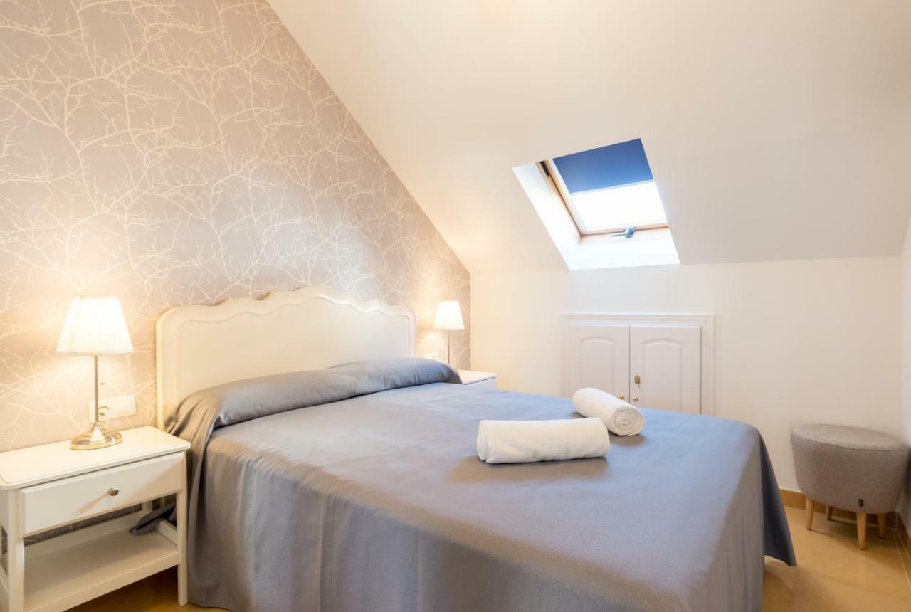 Apartamentos Tucan Малага Екстериор снимка
