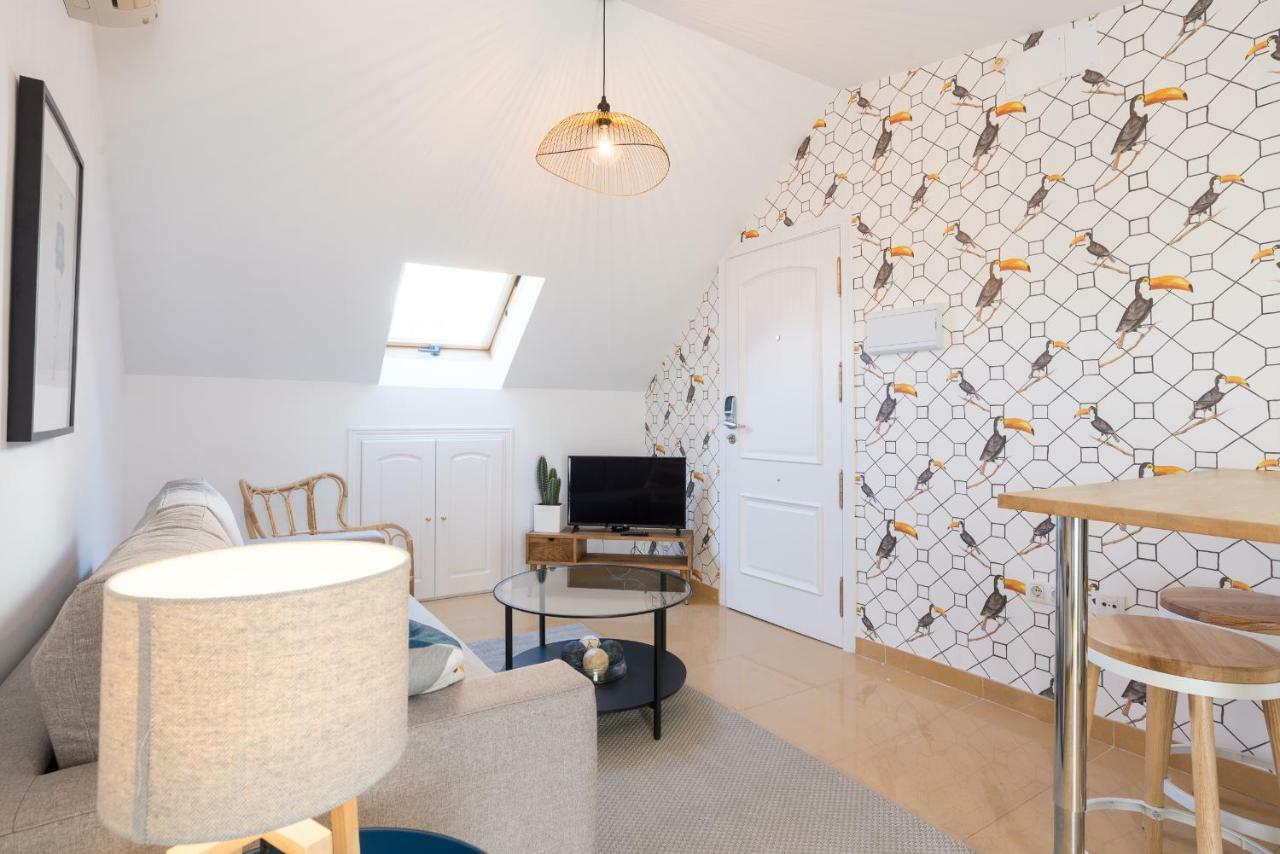 Apartamentos Tucan Малага Екстериор снимка
